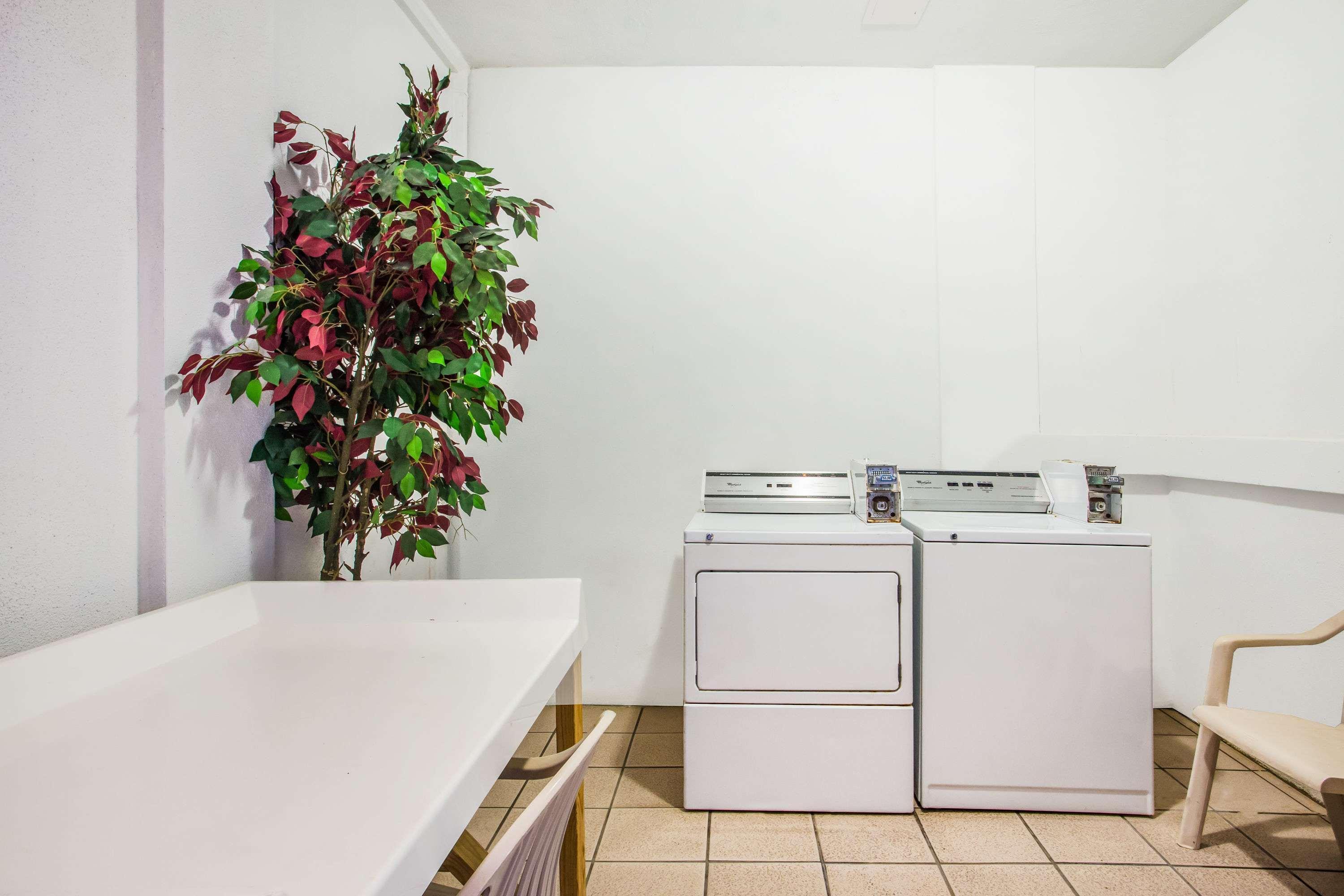 Arya Blu Inn And Suites Ormond Beach Exteriör bild
